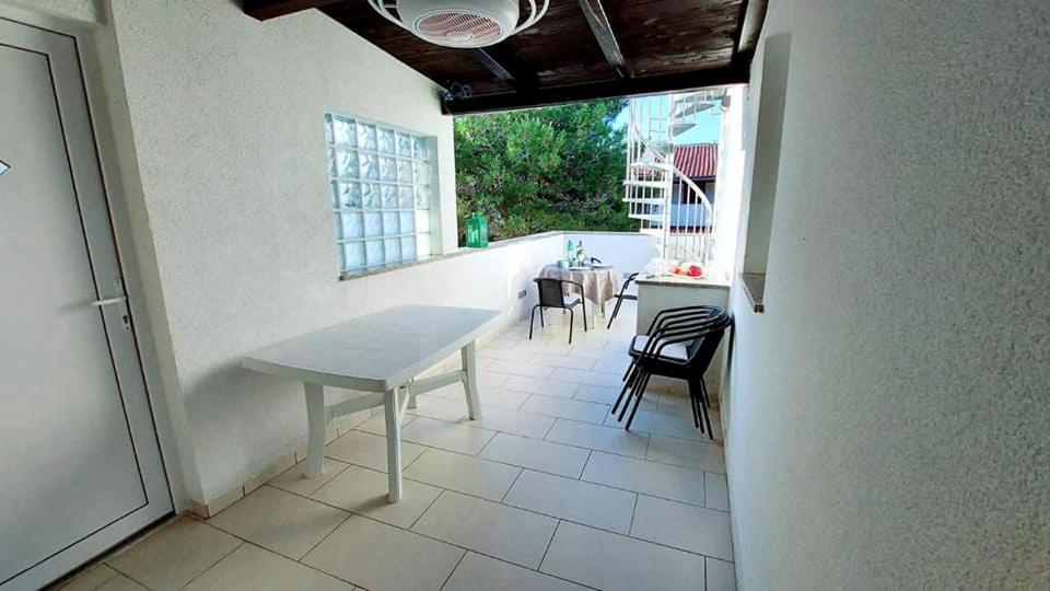 Apartment Betty Barbariga Exterior foto